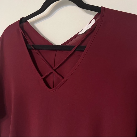 Lush Blouse - Like New - Picture 2 of 3